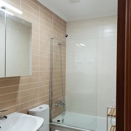 Vila, 132 Apartment